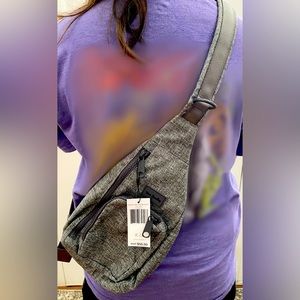 NWT Vera Bradley cross body bag